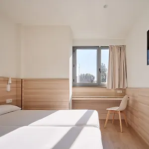 Lami 2*, Esplugues de Llobregat Španělsko